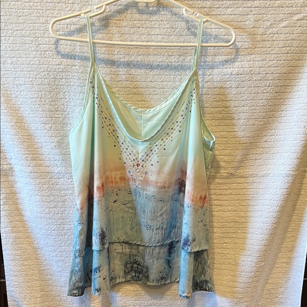 Elegant Blue and White Women's Tank Top